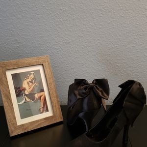 Pin Up Couture Black Bow High Heels